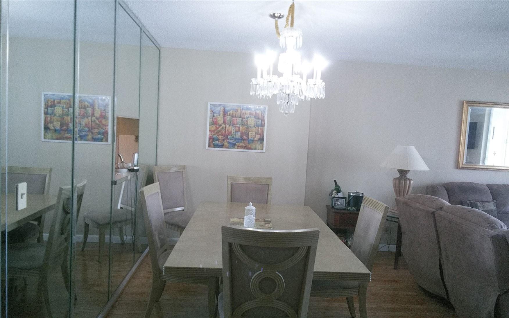206 SE 10th St 302