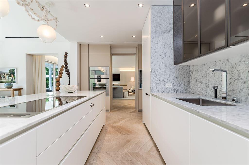 NORTH SHORE - Residential