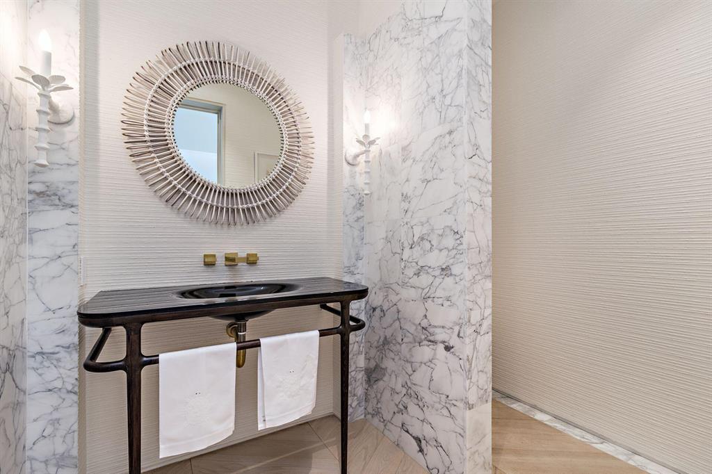 NORTH SHORE - Residential