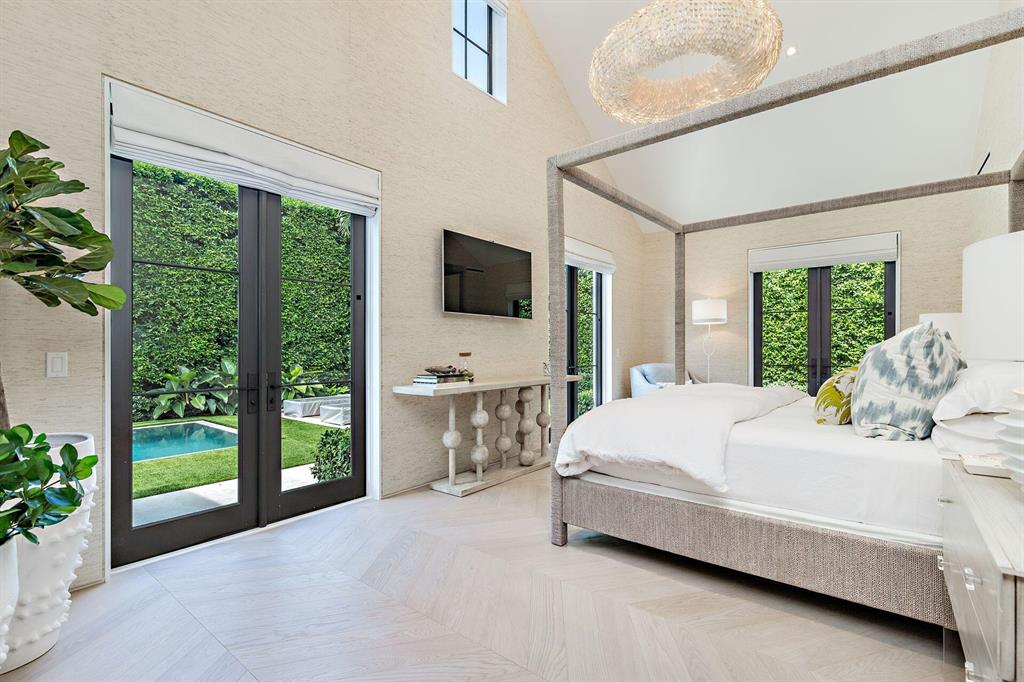 NORTH SHORE - Residential