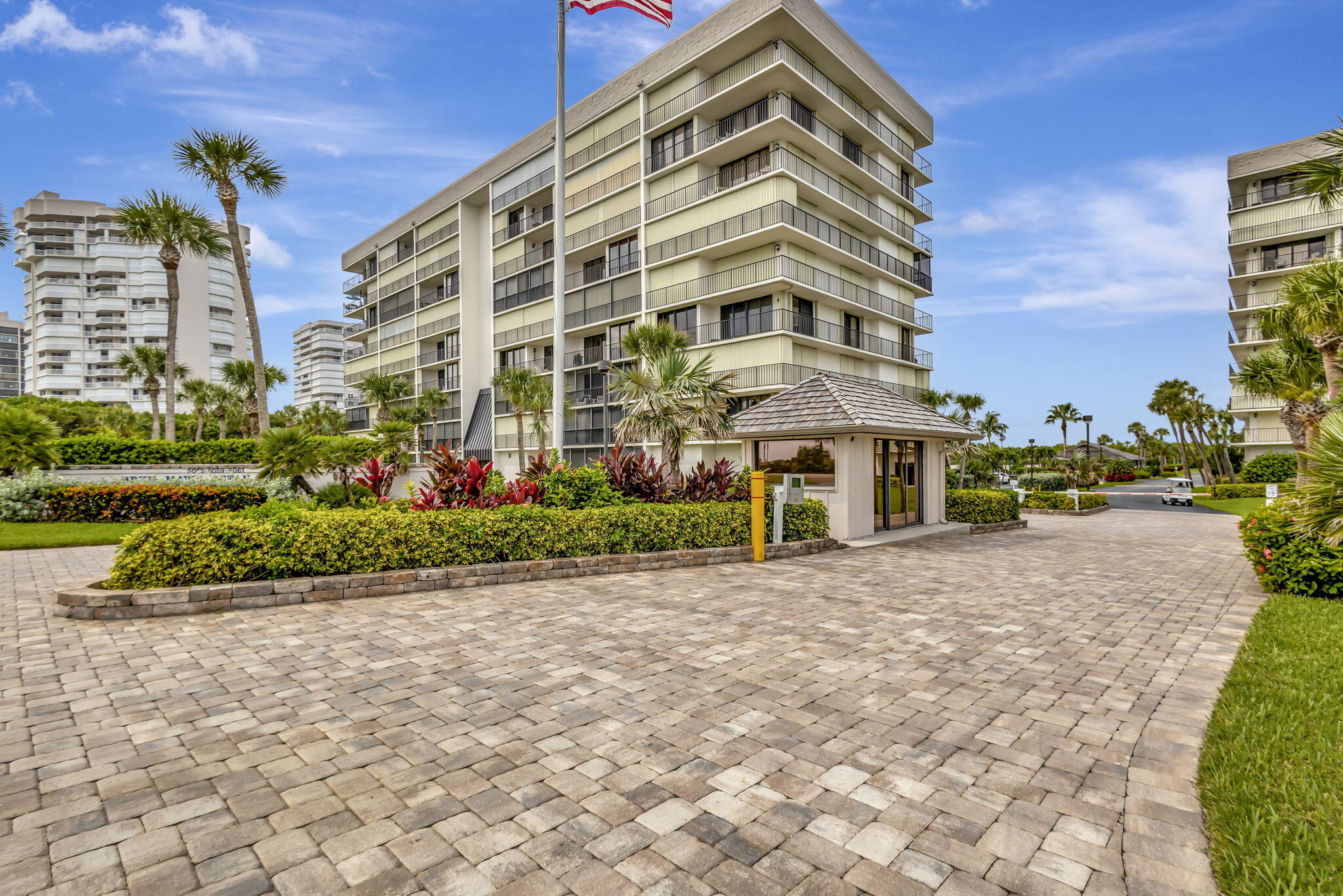BRYN MAWR OCEAN TOWERS, A CONDOMINIUM - Residential