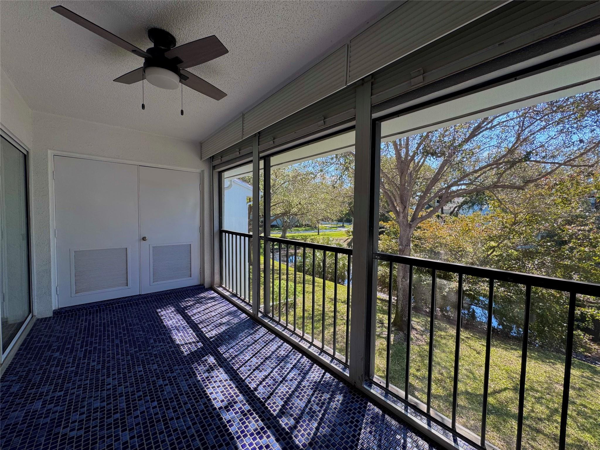 Lakes Woodhaven Condo 01 - Residential Lease