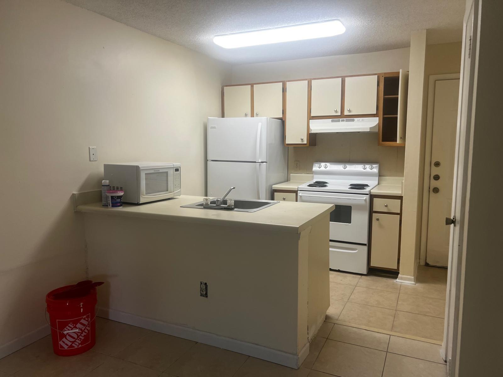PALM AIRE GARDENS CONDO - Residential