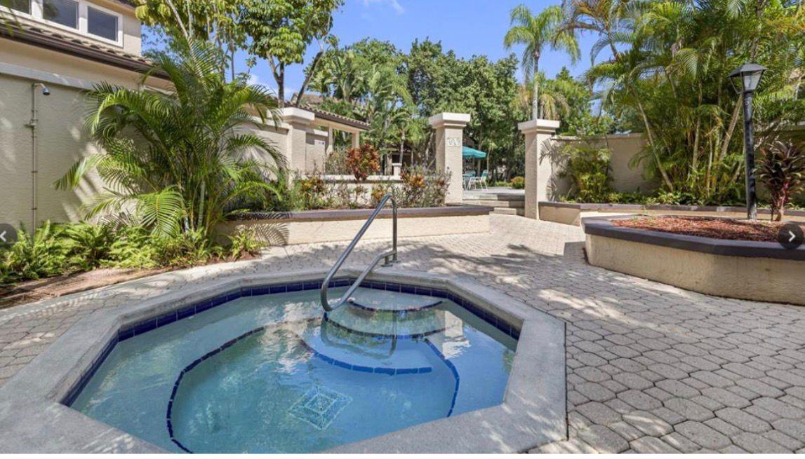 PALM AIRE GARDENS CONDO - Residential