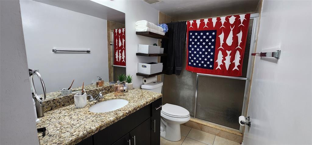 EVERGREEN LAKES CONDOMINI - Residential