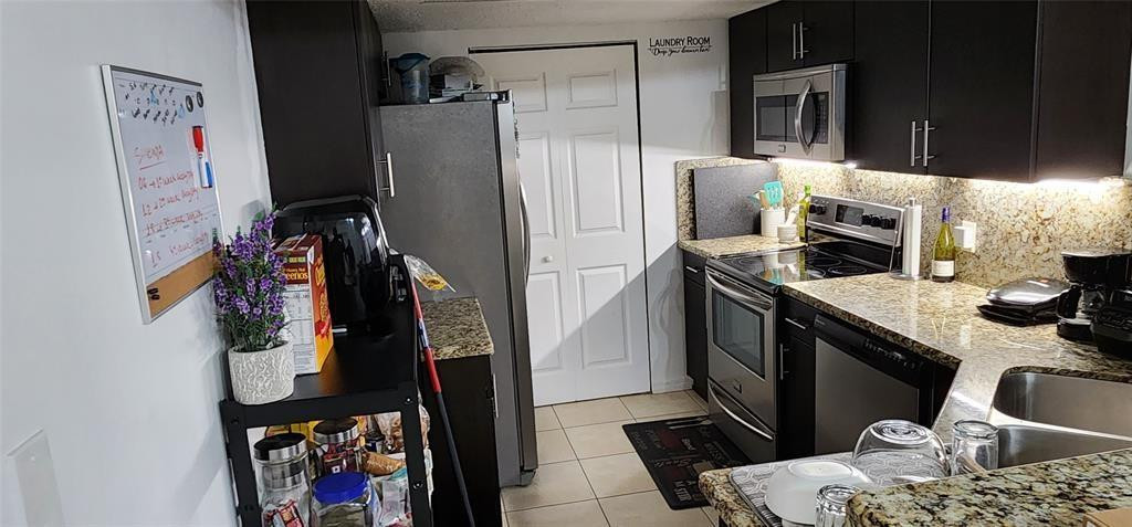 EVERGREEN LAKES CONDOMINI - Residential