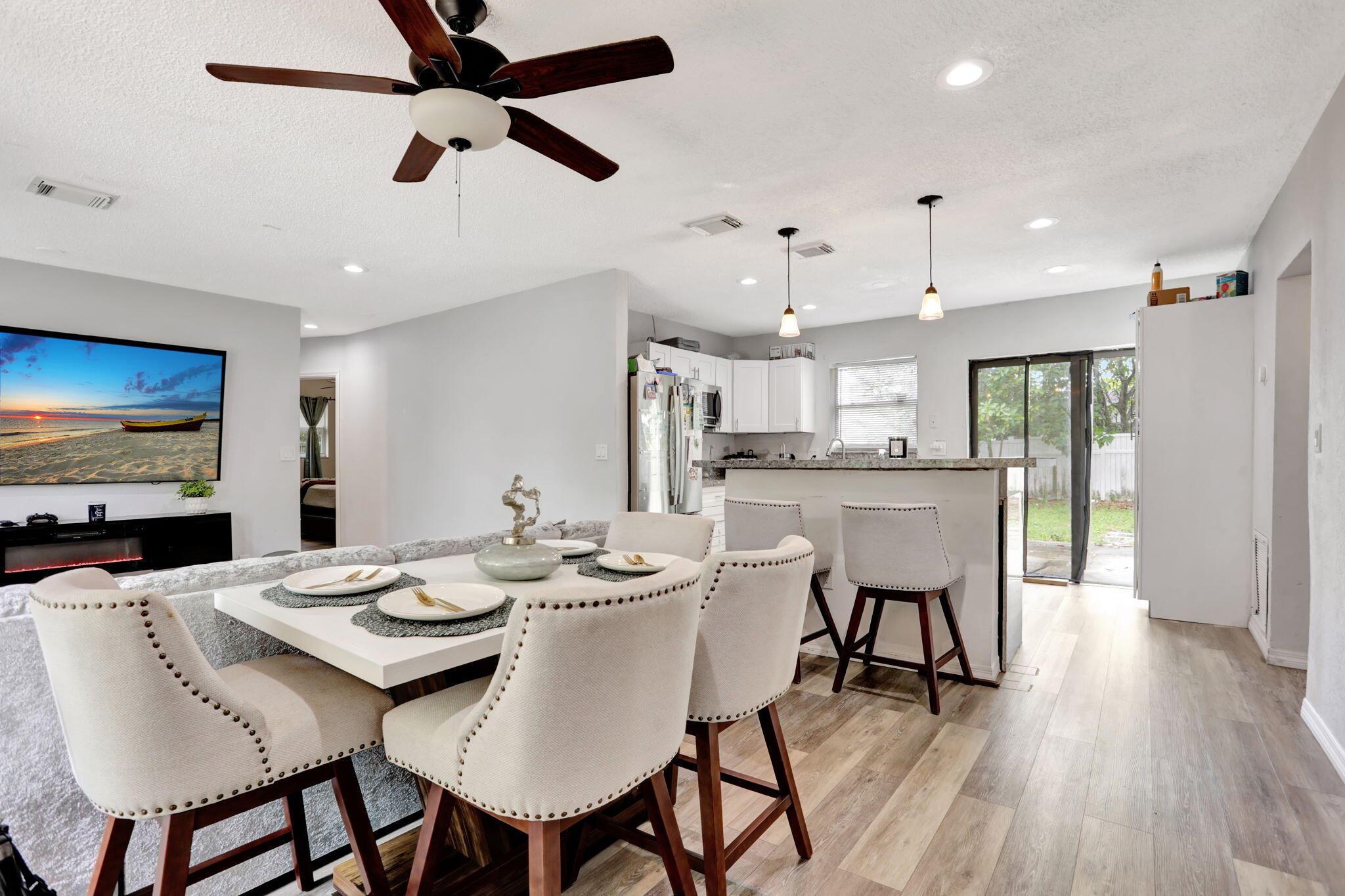 6290 Sw 18th Place