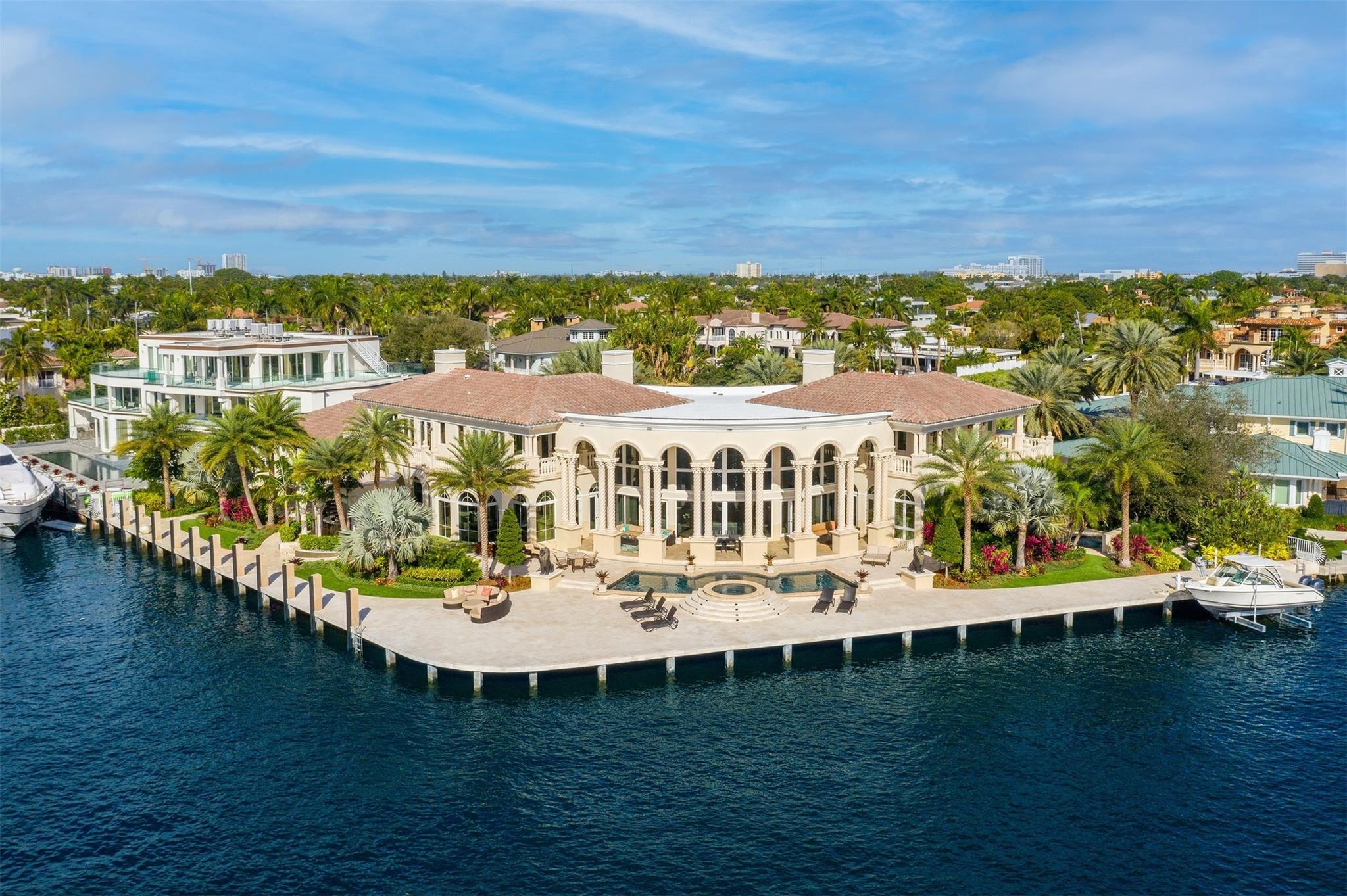 2 PELICAN DR