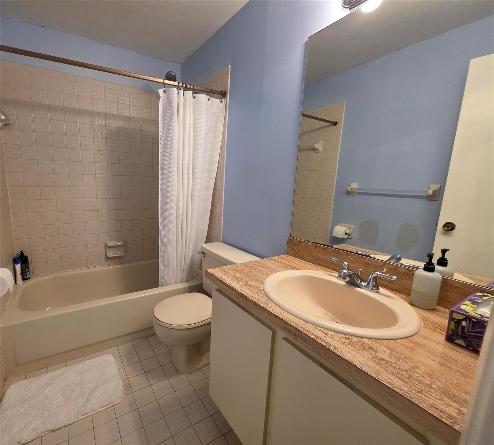 Twelfth Court Twnhs - Residential Lease