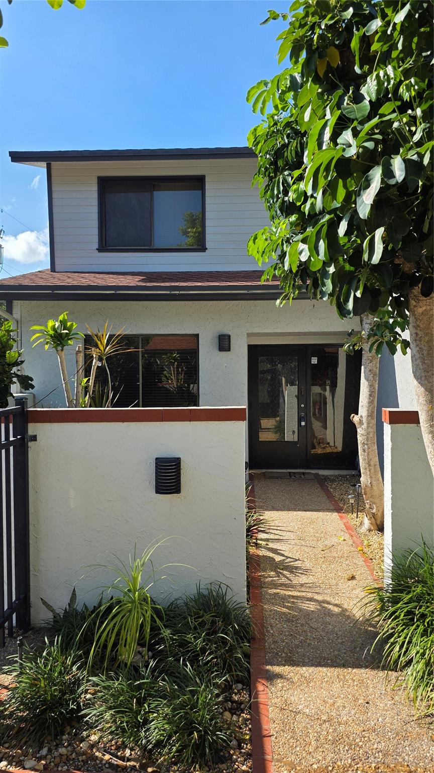 Twelfth Court Twnhs - Residential Lease