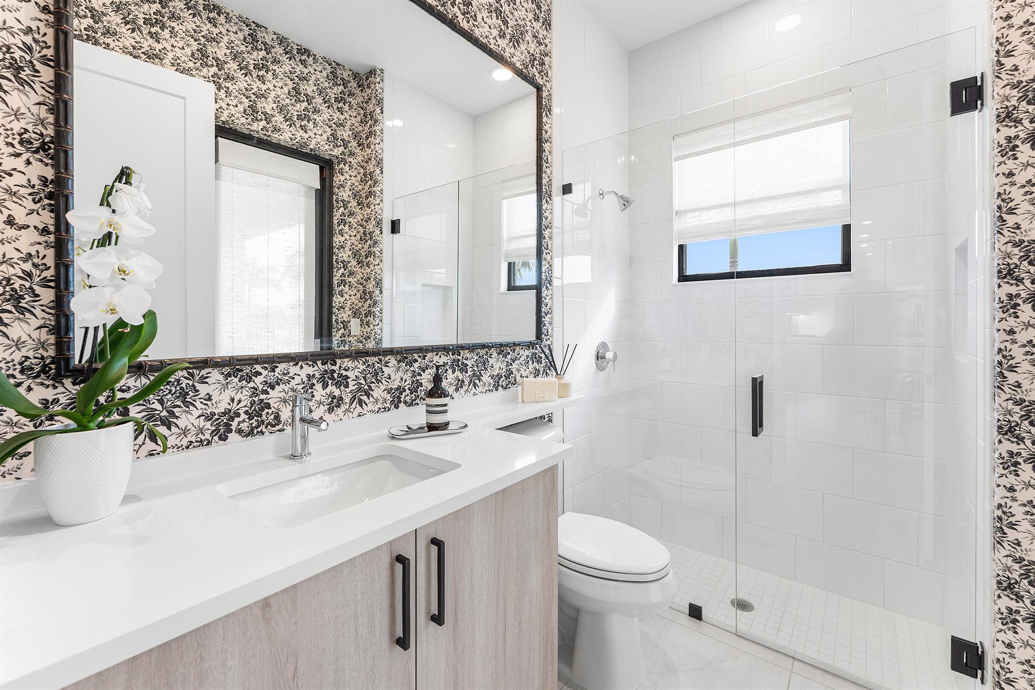 Lotus Palm - Residential