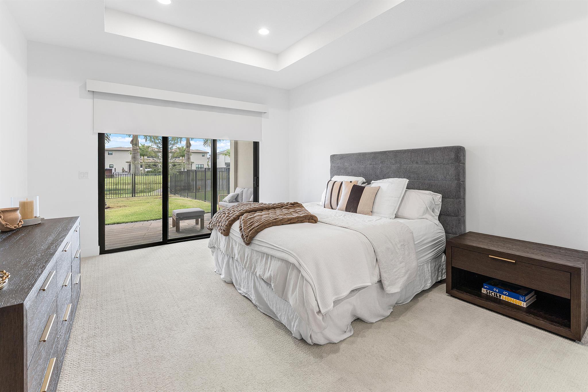 Lotus Palm - Residential