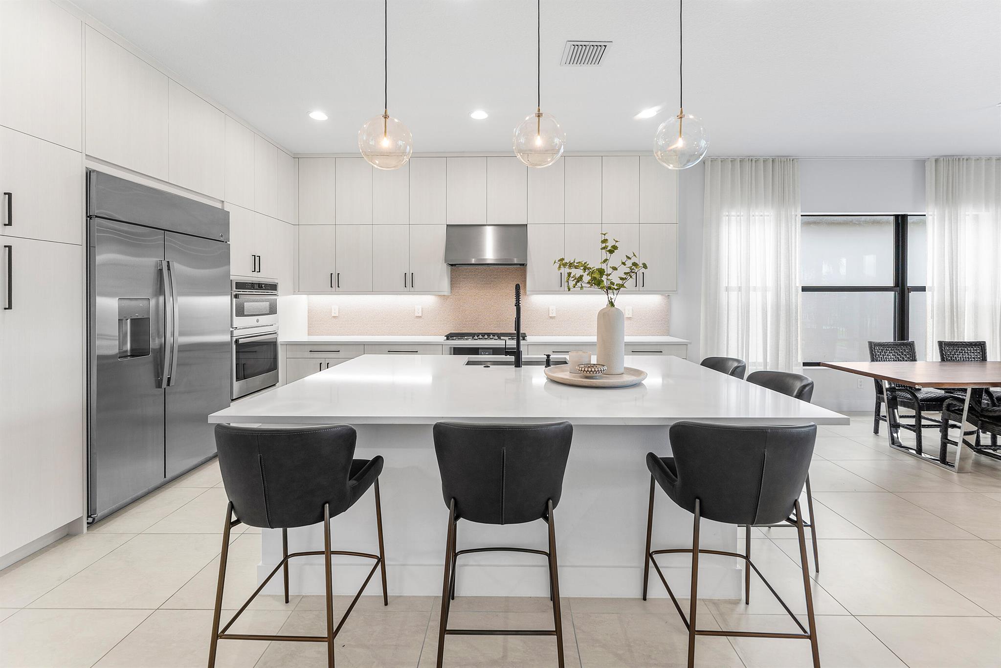 Lotus Palm - Residential