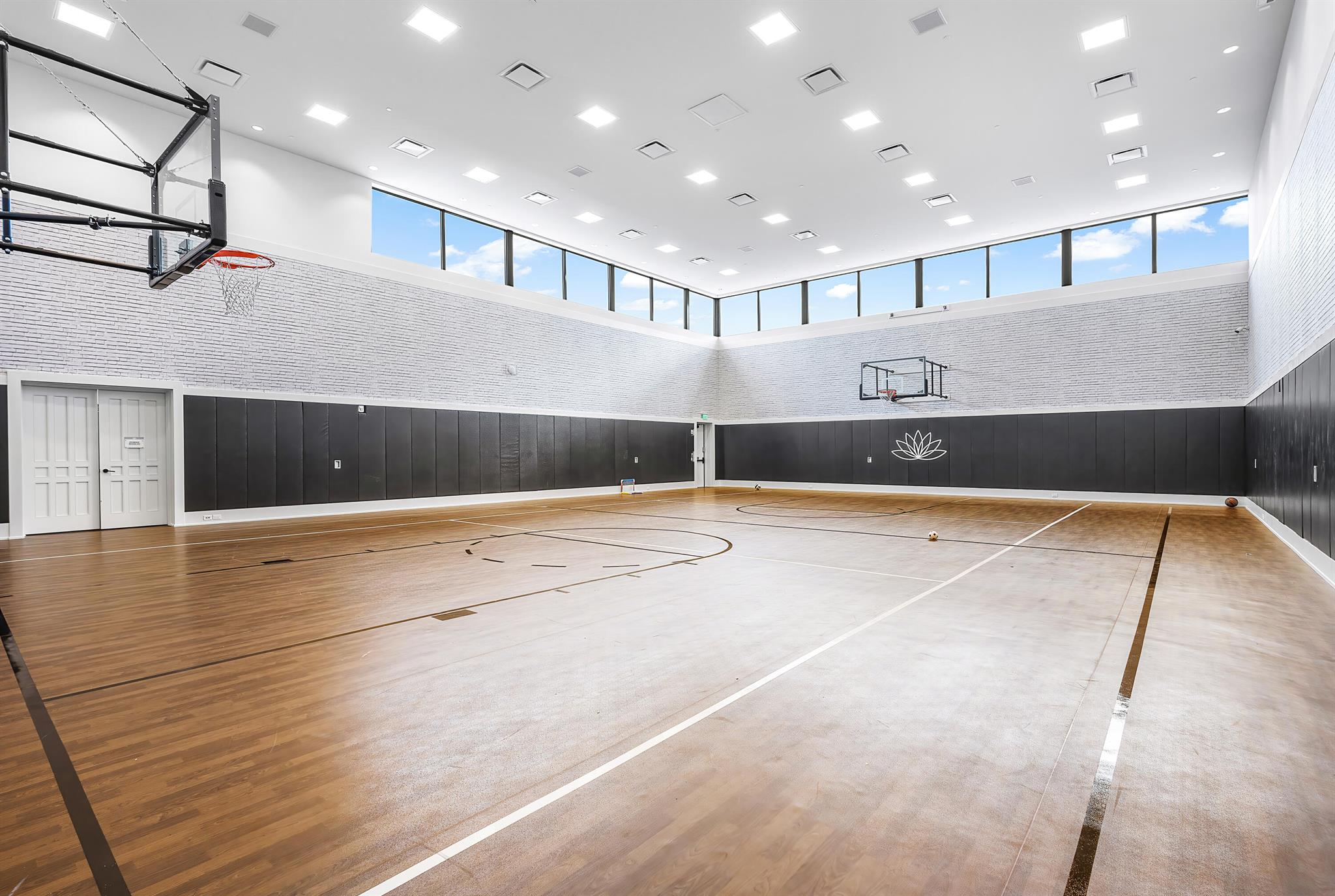 Lotus Palm - Residential