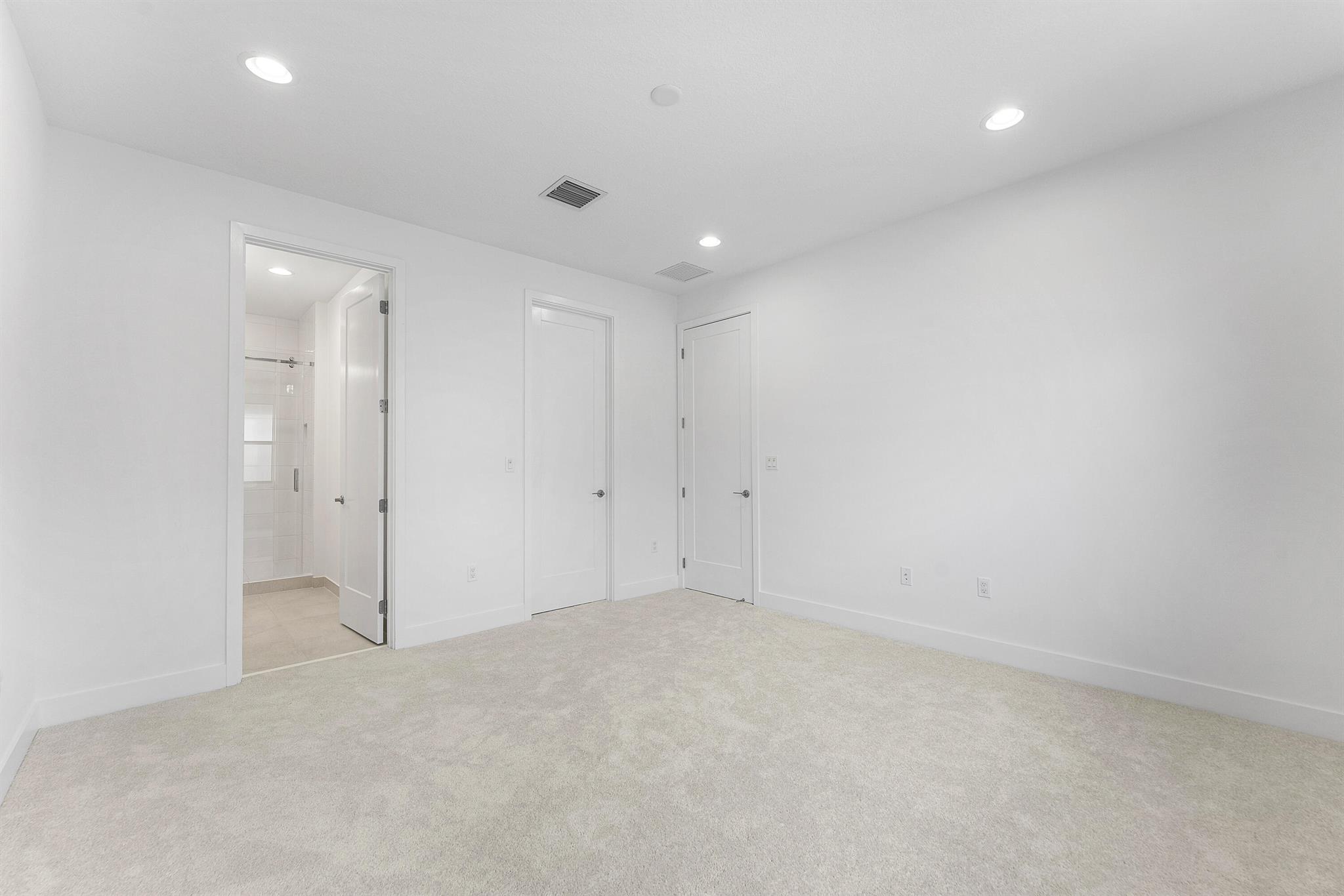 Lotus Palm - Residential