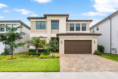 8308 Royal County Down Road Boca Raton FL 33434
