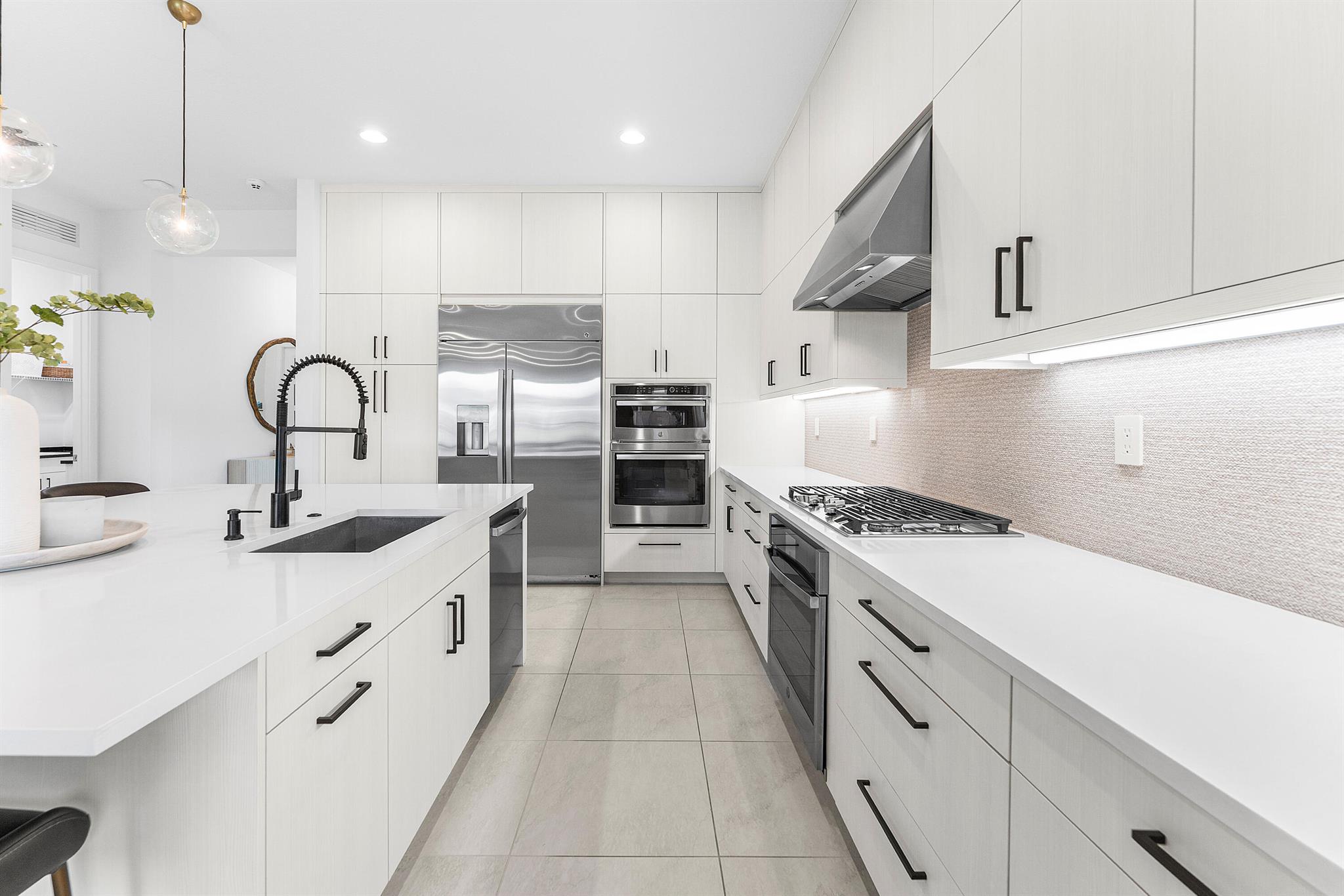 Lotus Palm - Residential