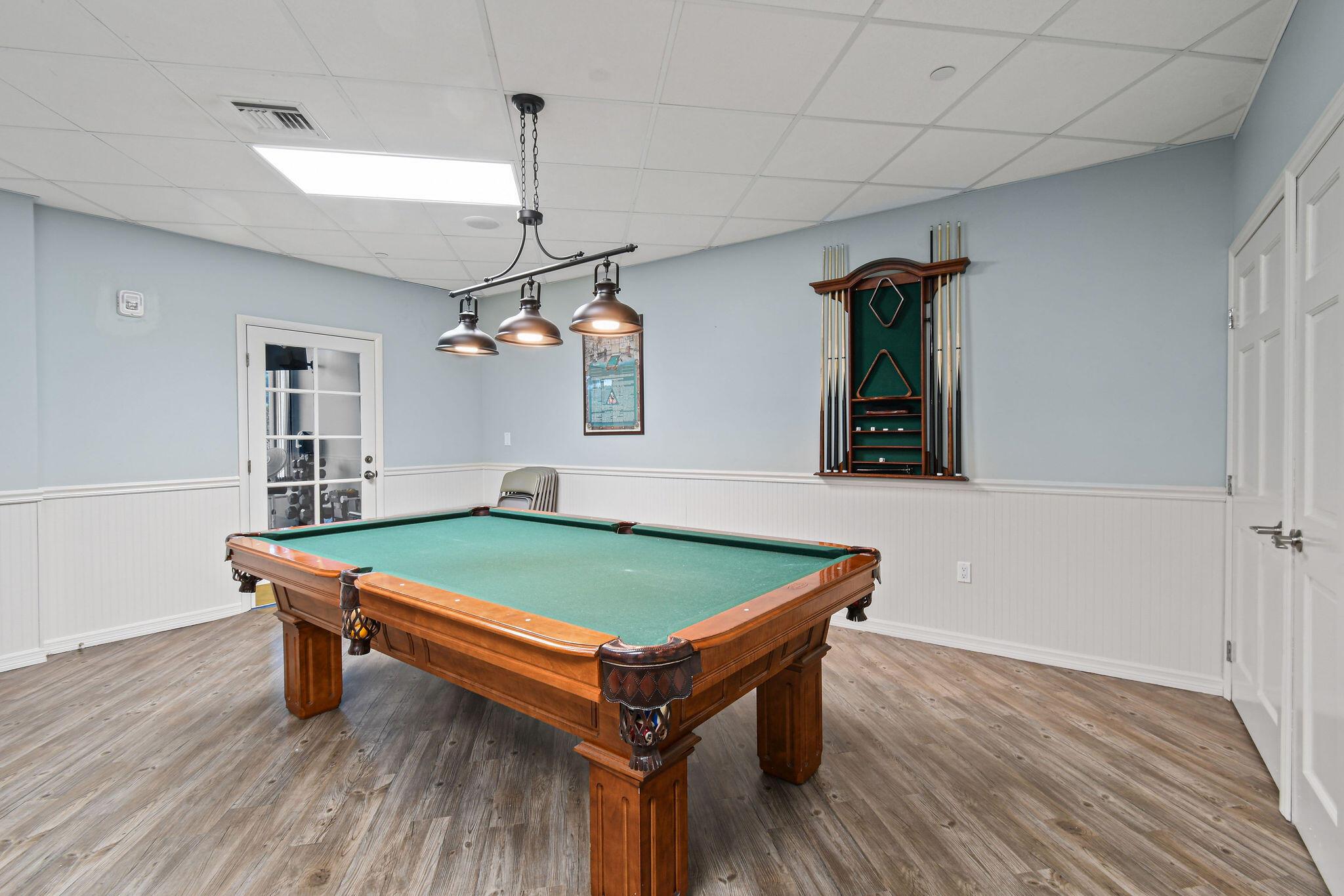 Island Dunes Oceanside - Residential