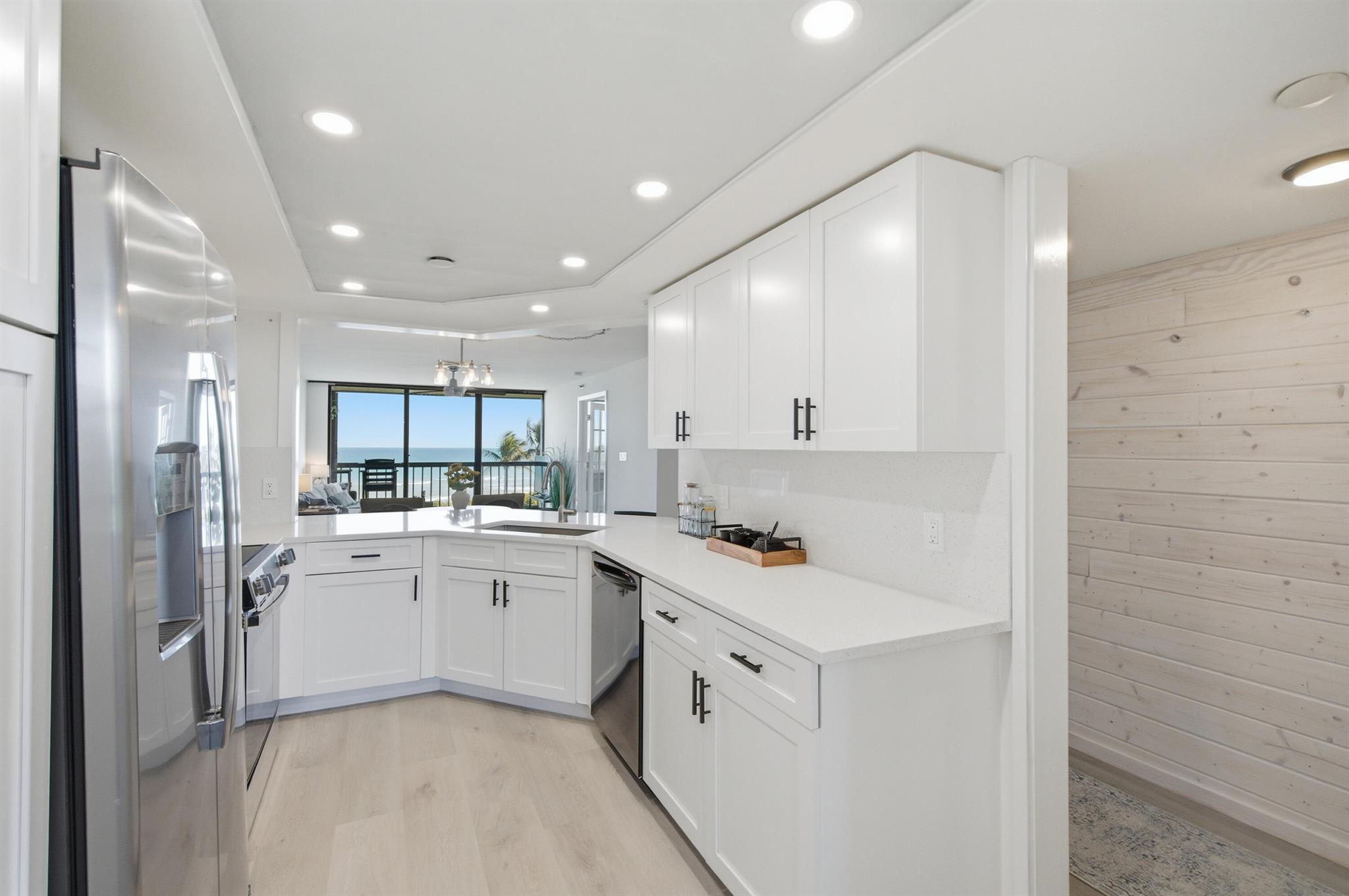 Island Dunes Oceanside - Residential