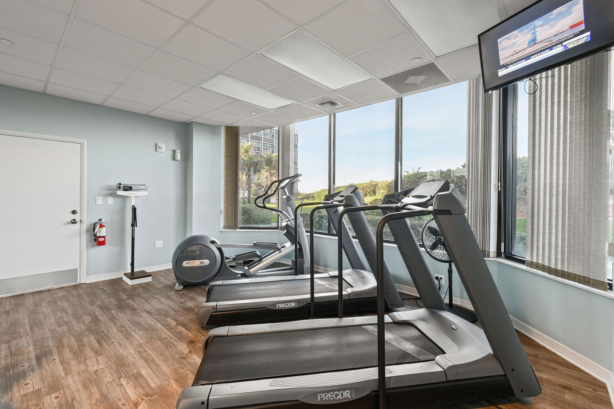 Island Dunes Oceanside - Residential