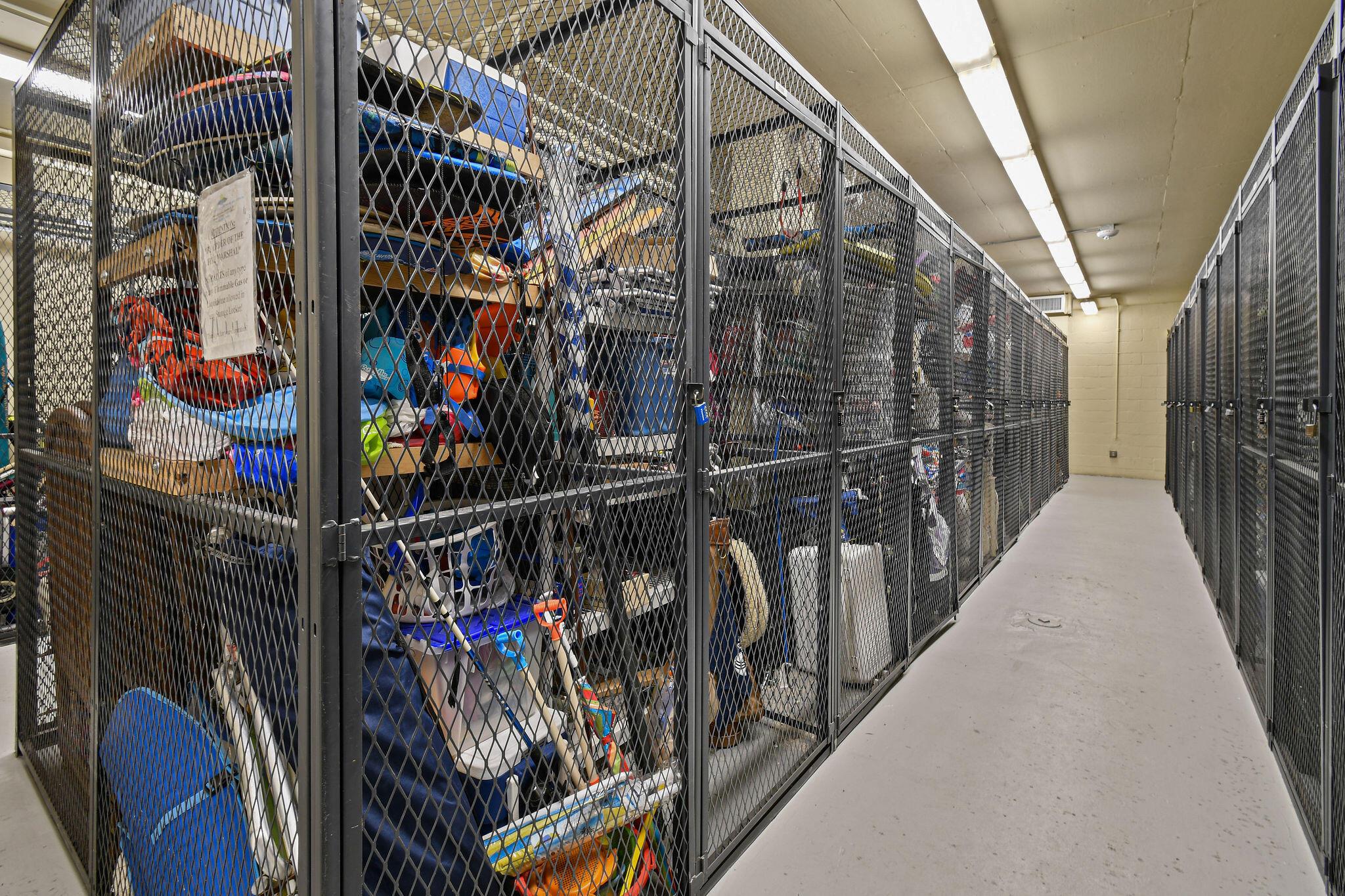 Island Dunes Oceanside - Residential