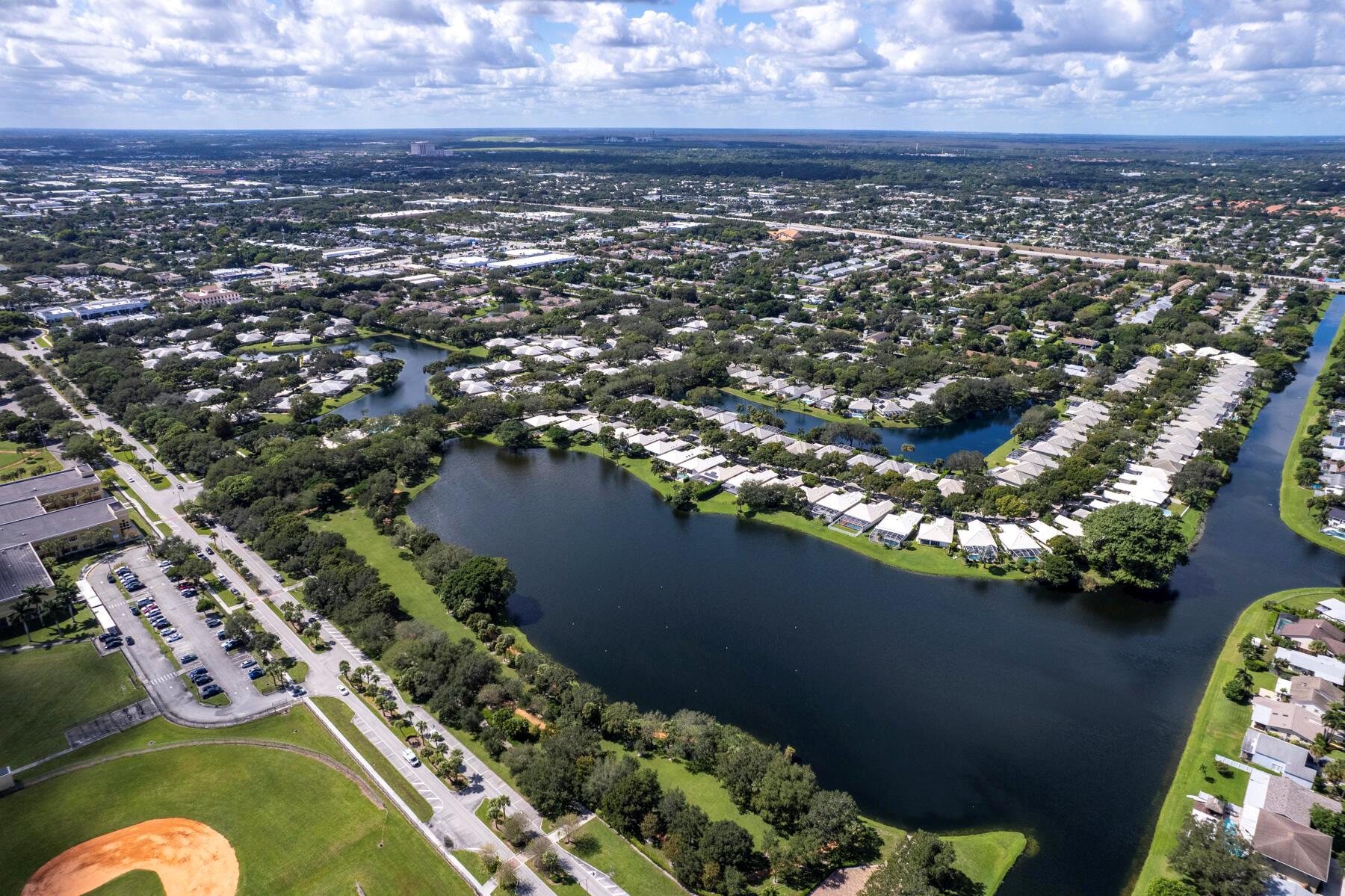 LAKE CATHERINE - Residential
