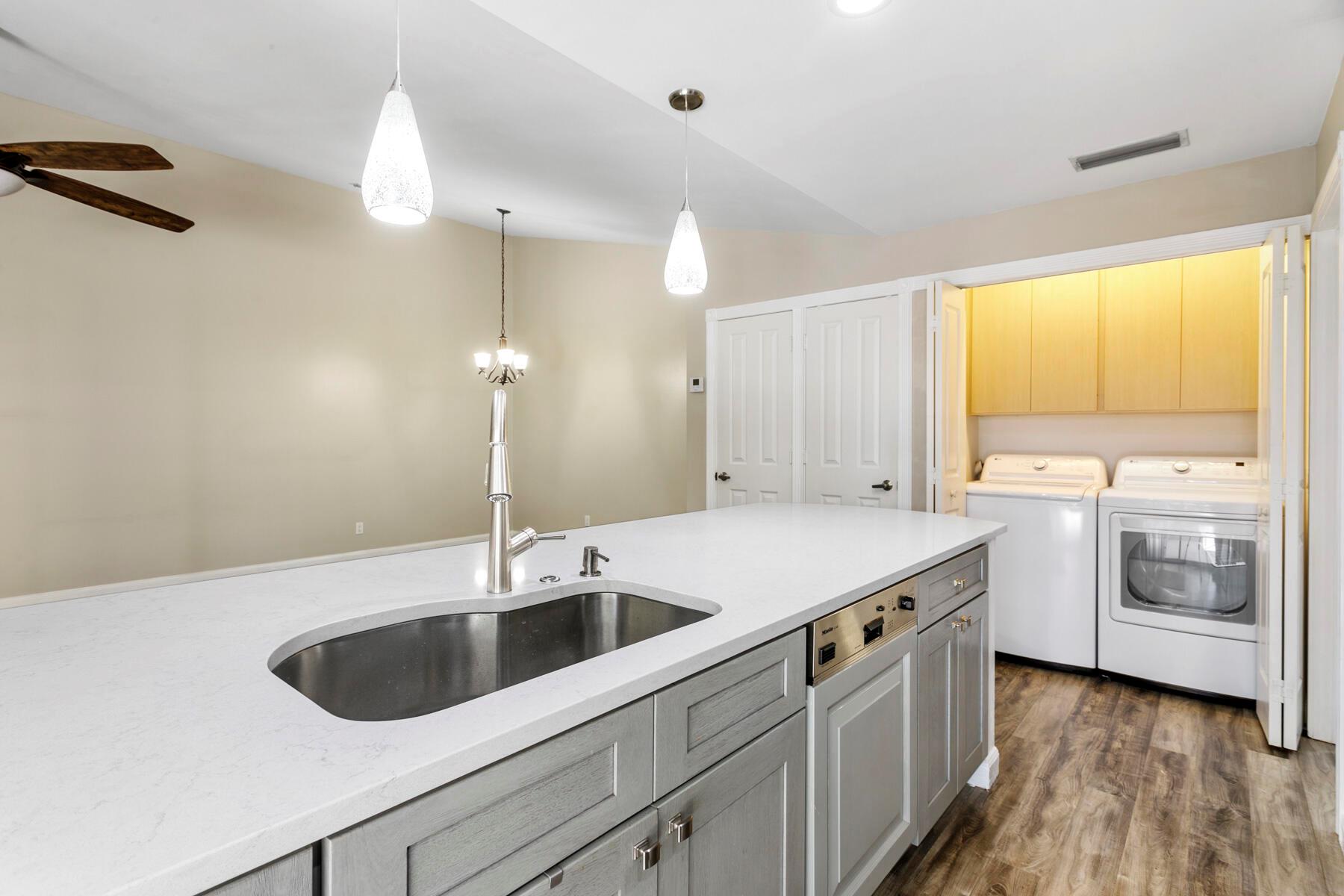 2901 Lakemont Court