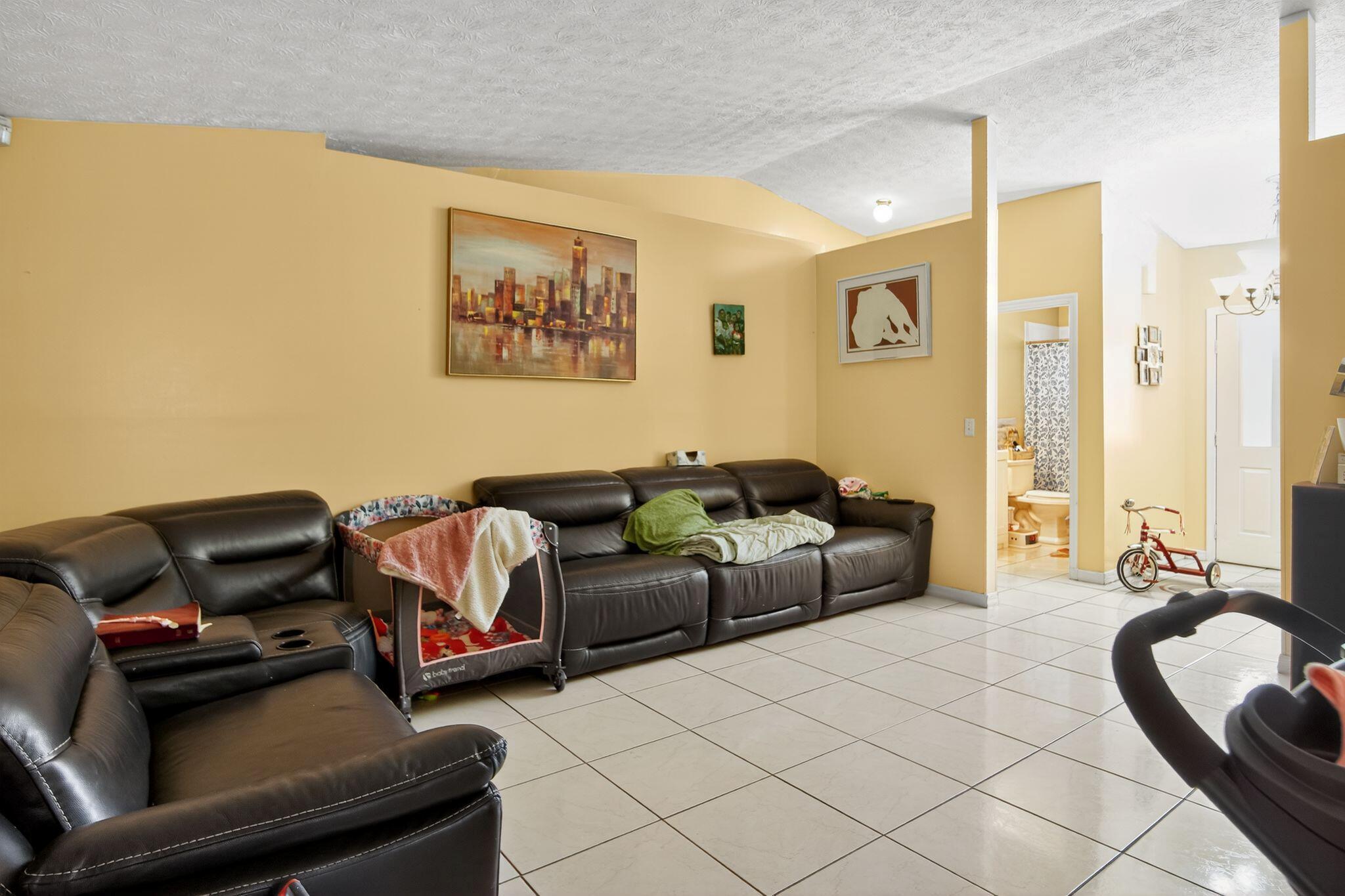 PORT ST LUCIE SECTION 39 - Residential