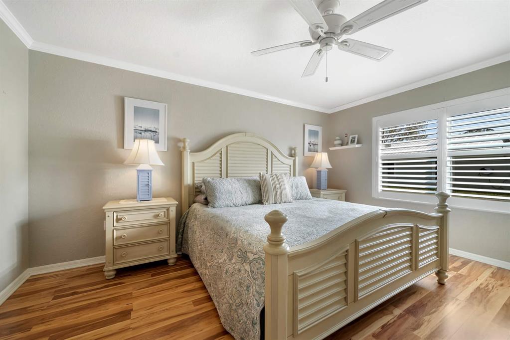 SPANISH LAKES FAIRWAYS LEASEHOLD ESTATES - Residential