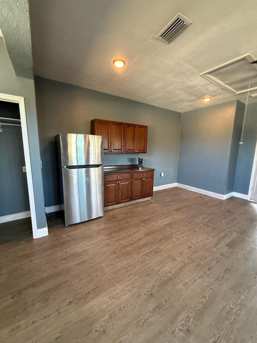 Photo of 905 5th Place #A, Vero Beach, FL 32962 (MLS # R11169981)