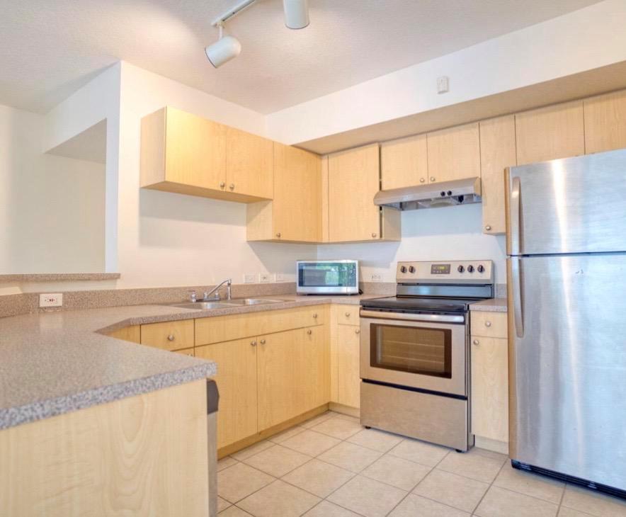 VILLA DEL SOL CONDO - Residential Lease