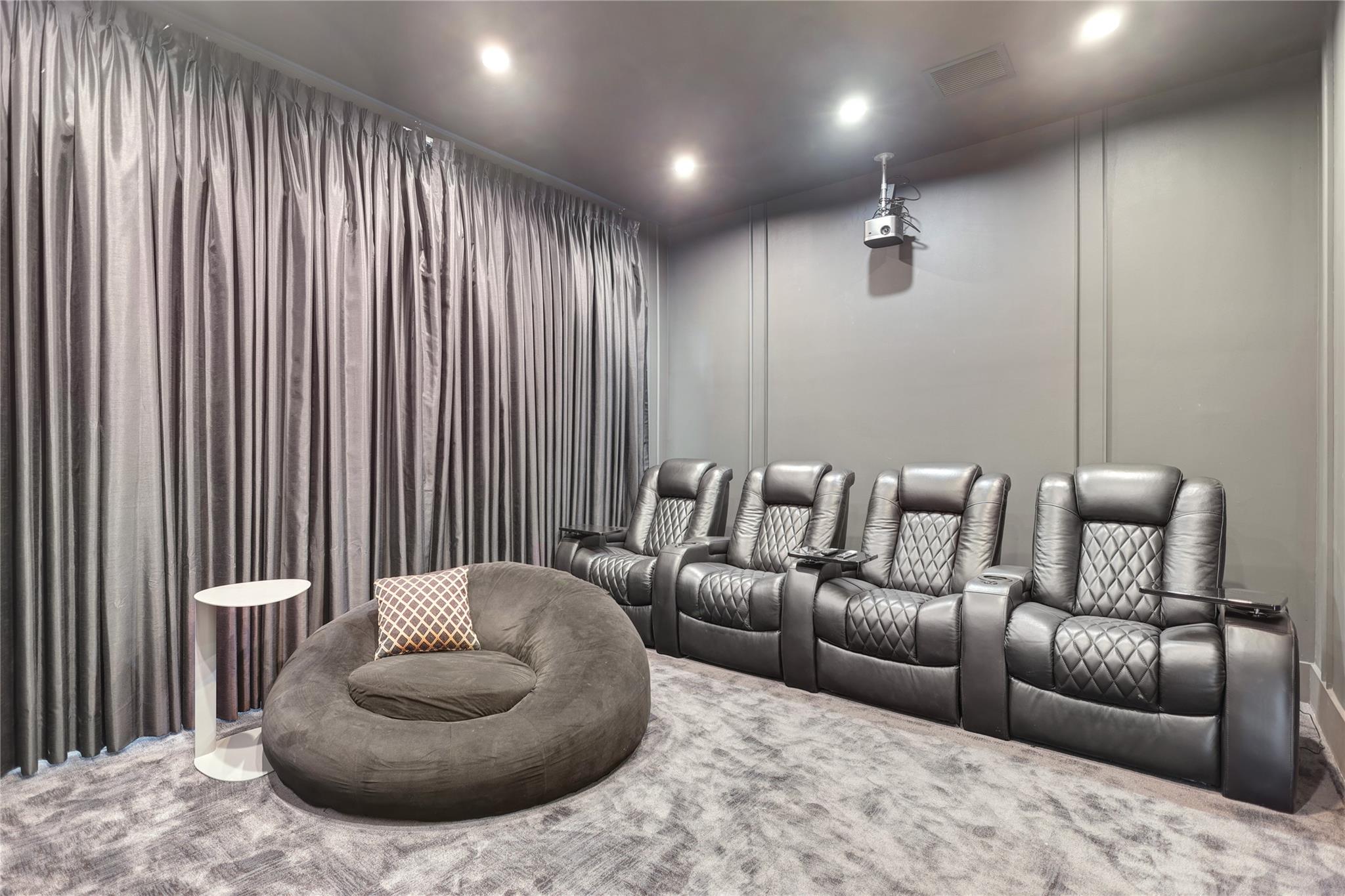 Pine Meadows Estates II 1 - Residential