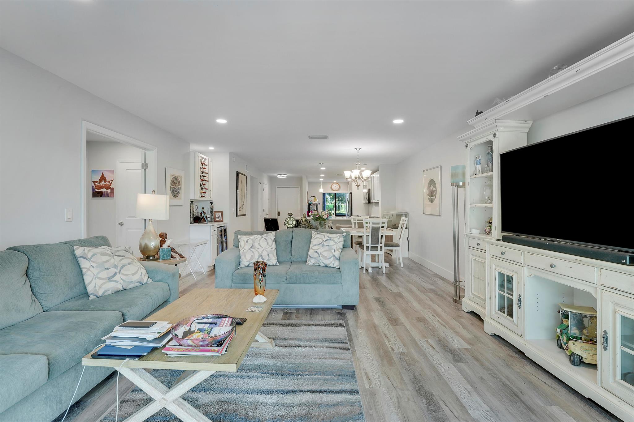 SOUTHPORT AT HUNTERS RUN - Residential Lease