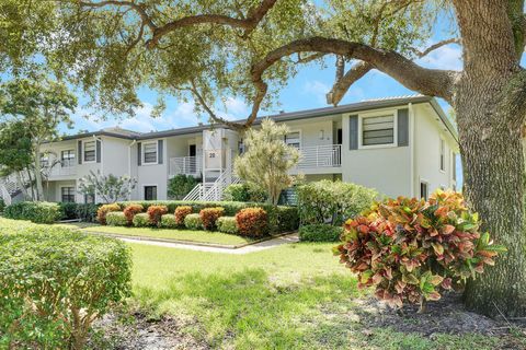 20 Southport Lane E Boynton Beach FL 33436