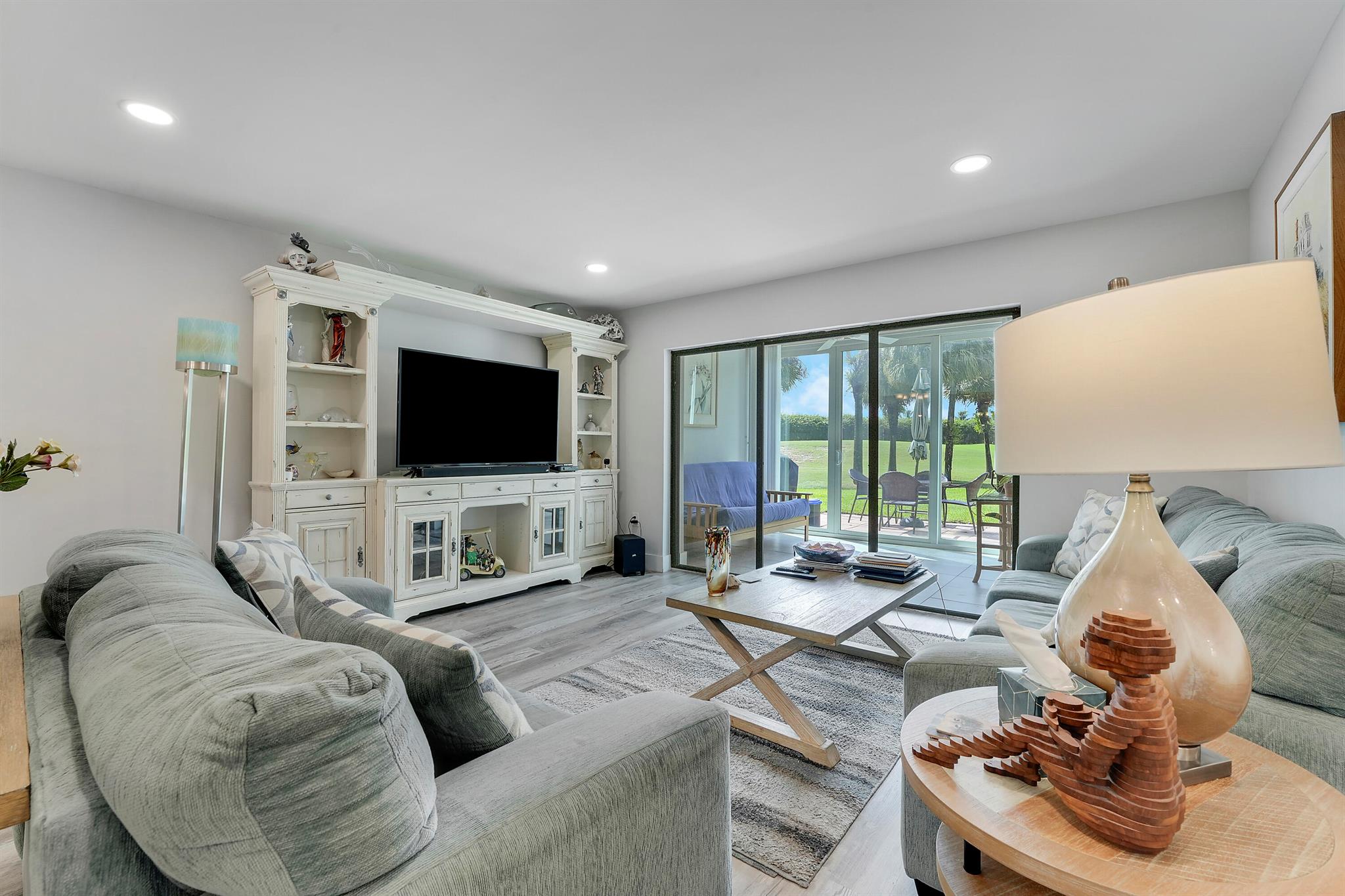 SOUTHPORT AT HUNTERS RUN - Residential Lease