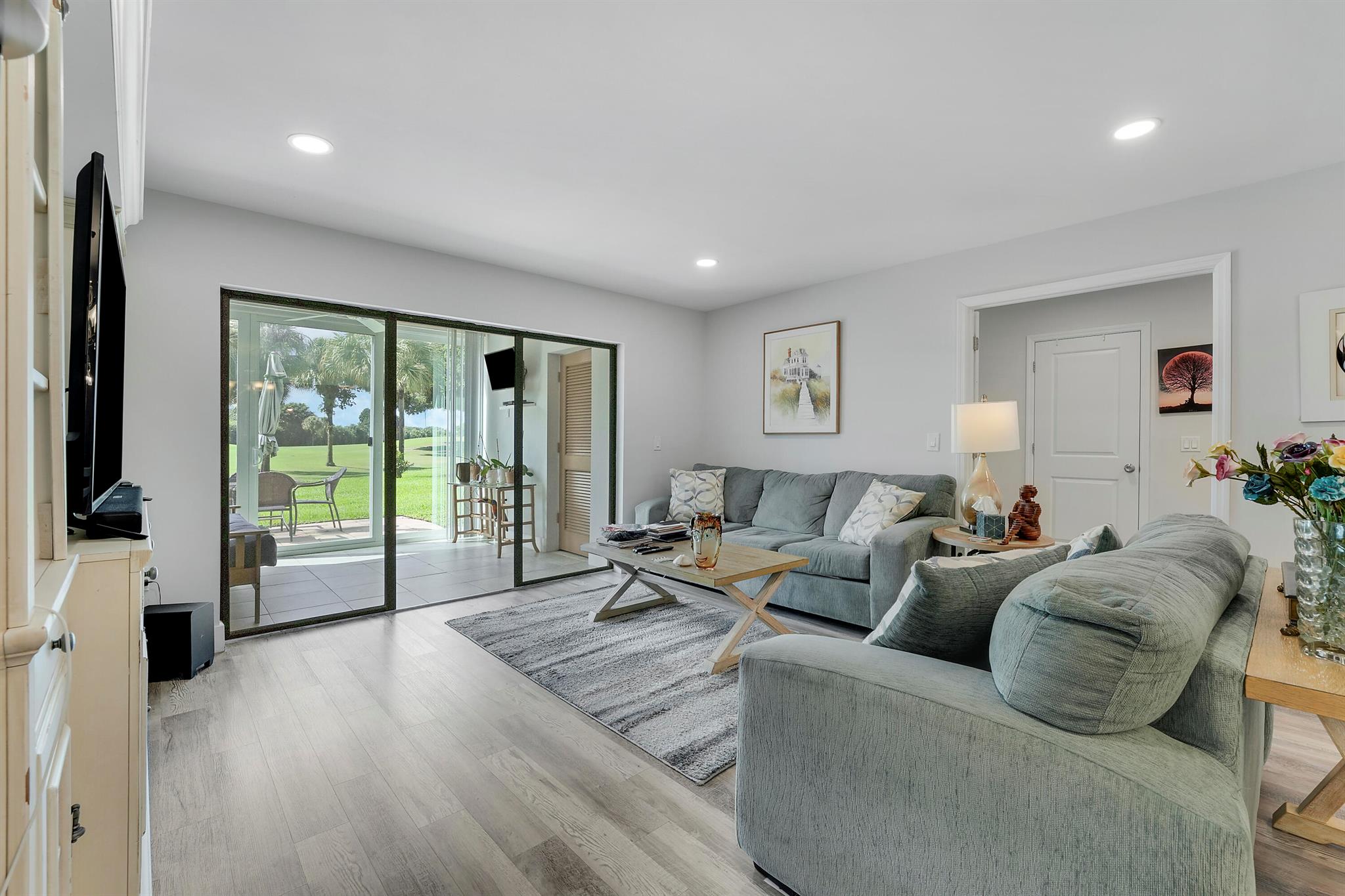 SOUTHPORT AT HUNTERS RUN - Residential Lease