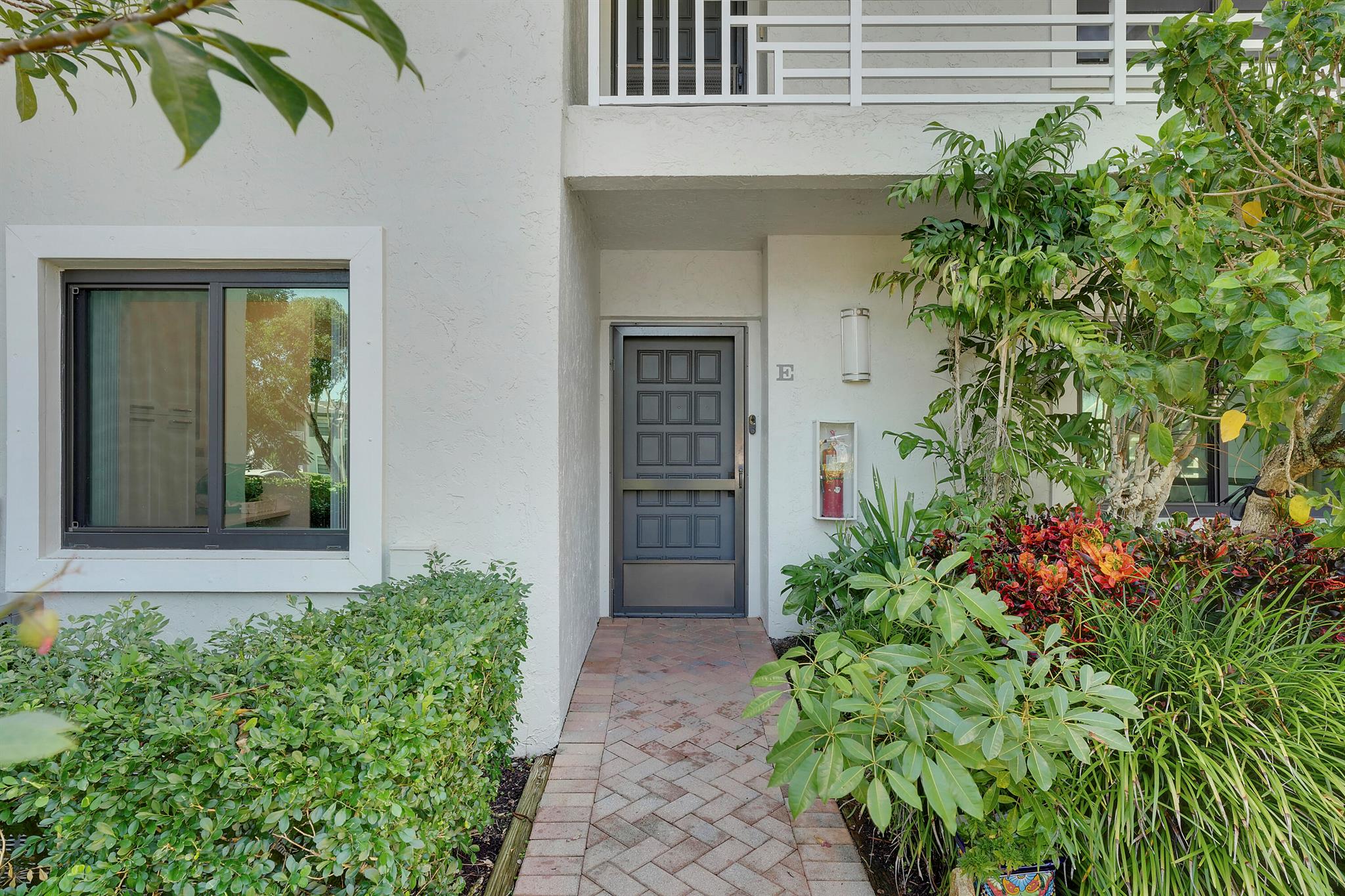 SOUTHPORT AT HUNTERS RUN - Residential Lease