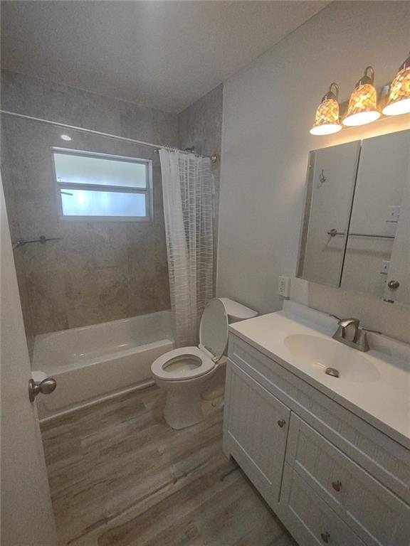1350 E Sample Rd 312