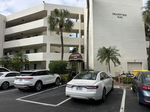 Tiny photo for 3138 Via Poinciana #114, Lake Worth, FL 33467 (MLS # R11155512)
