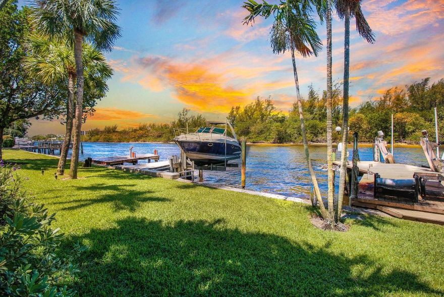 Rarely available, this beautifully remodeled townhouse. Is situated directly on the intracoastal waterway on the island, just blocks to the beach, shops, restaurants and bars. Perfect for a pied-a-terre, corporate retreat, beach cabana or retirement home. The townhouse boasts two en-suites, a downstairs power room, a garage, courtyard, a new AC, a tankless hot water heater, stone flooring throughout, a stainless steel kitchen, indoor/outdoor sound systems, an outdoor shower, a full-size washer/dryer and large primary bath with a jacuzzi tub, marble and dual sinks. Enjoy stunning views of never ending boat parades and the nature preserve from the comfort of your couch, kitchen and bedroom. This very low HOA property sits in a small four-unit complex and includes a deed for a deep water dock and lift. It is conveniently located between Boca and Hillsboro inlet.
You must see this spectacular location!!!