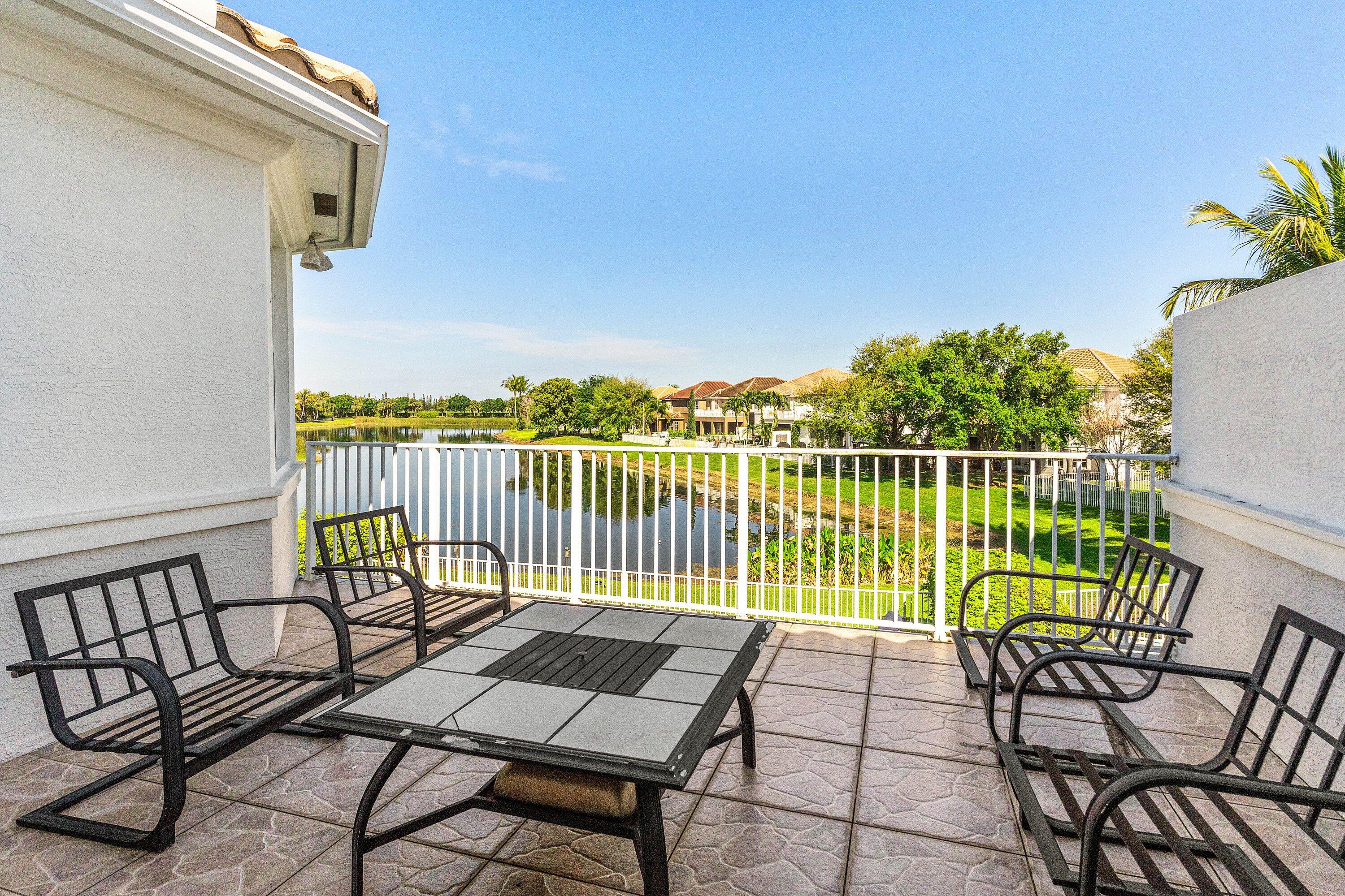 COBBLESTONE CREEK / COUNTRYSIDE MEADOWS - Residential