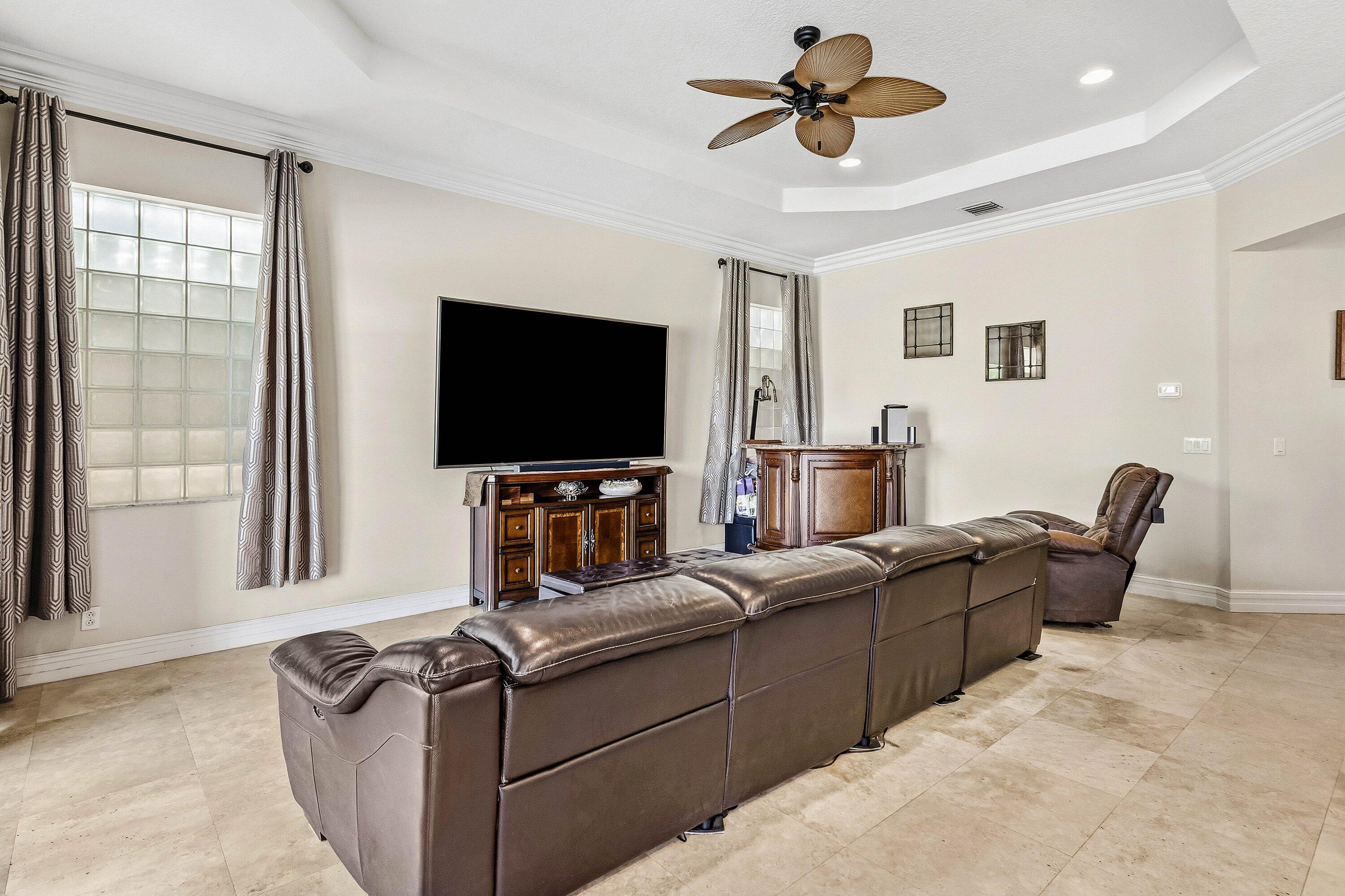 COBBLESTONE CREEK / COUNTRYSIDE MEADOWS - Residential