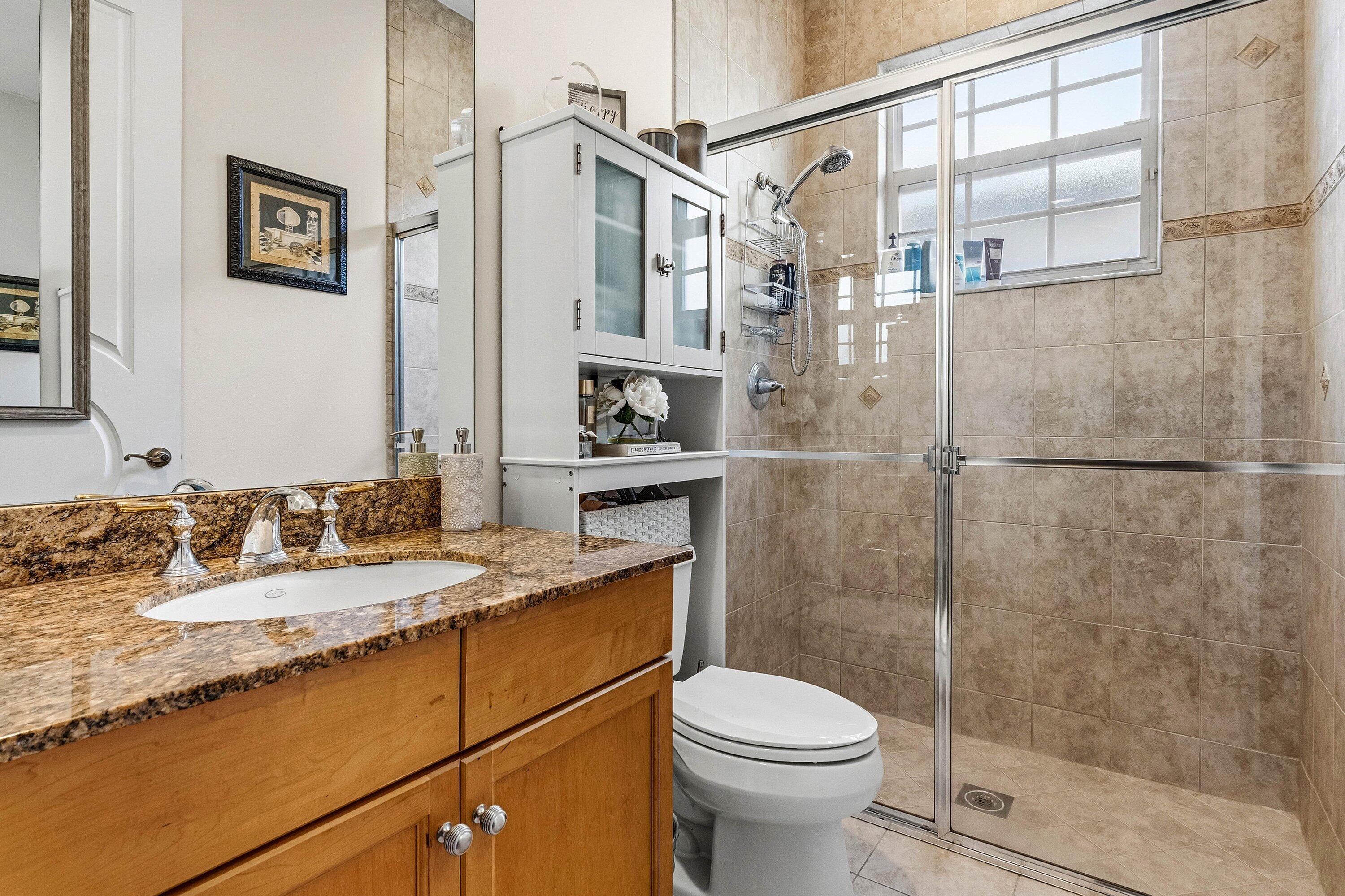 COBBLESTONE CREEK / COUNTRYSIDE MEADOWS - Residential