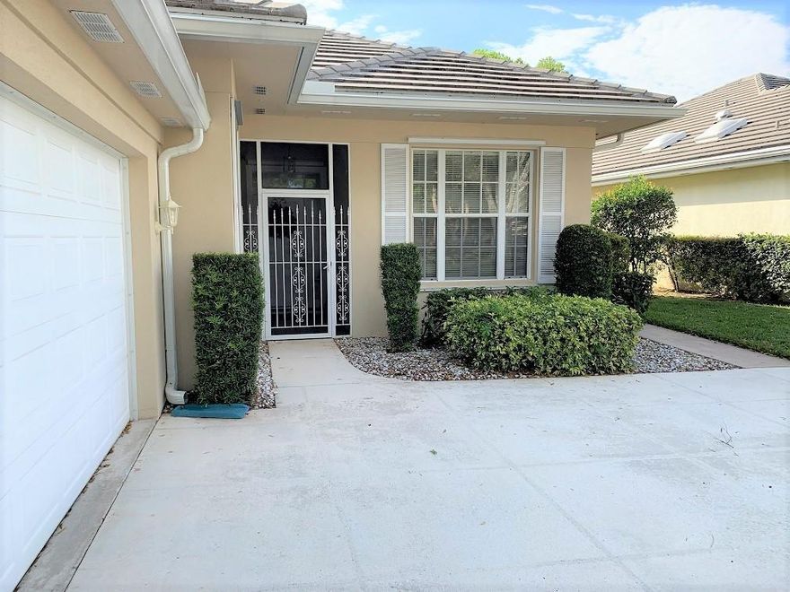 OPEN 3/8 2-4PM. Immaculate 3/2/2 +den CBS pool home located in the Lakes at St Lucie West, near I-95, shopping, restaurants, Mets Stadium, & IRSC. Amenities include: clubhouse, pool, tennis, pickleball and more. You must see this spacious home with volume ceilings and open layout. New plumbing throughout entire house, new A/C- warranty conveys. Pool enclosure rescreened, newer den tile floors, Kitchen updated stainless steel appliances, tiled backsplash and plenty of cabinet space. Central Vac. 10kgallon 4ft deep pool and private backyard. skylights, double doors to master & french doors to den, shower/tub combo in guest bath. Built-in entertainment unit. Master- mirrored wall, walk-in closet, his & hers toilets, separate vanities, separate tub, walk-in shower. Laundry Room: tub & cabinets