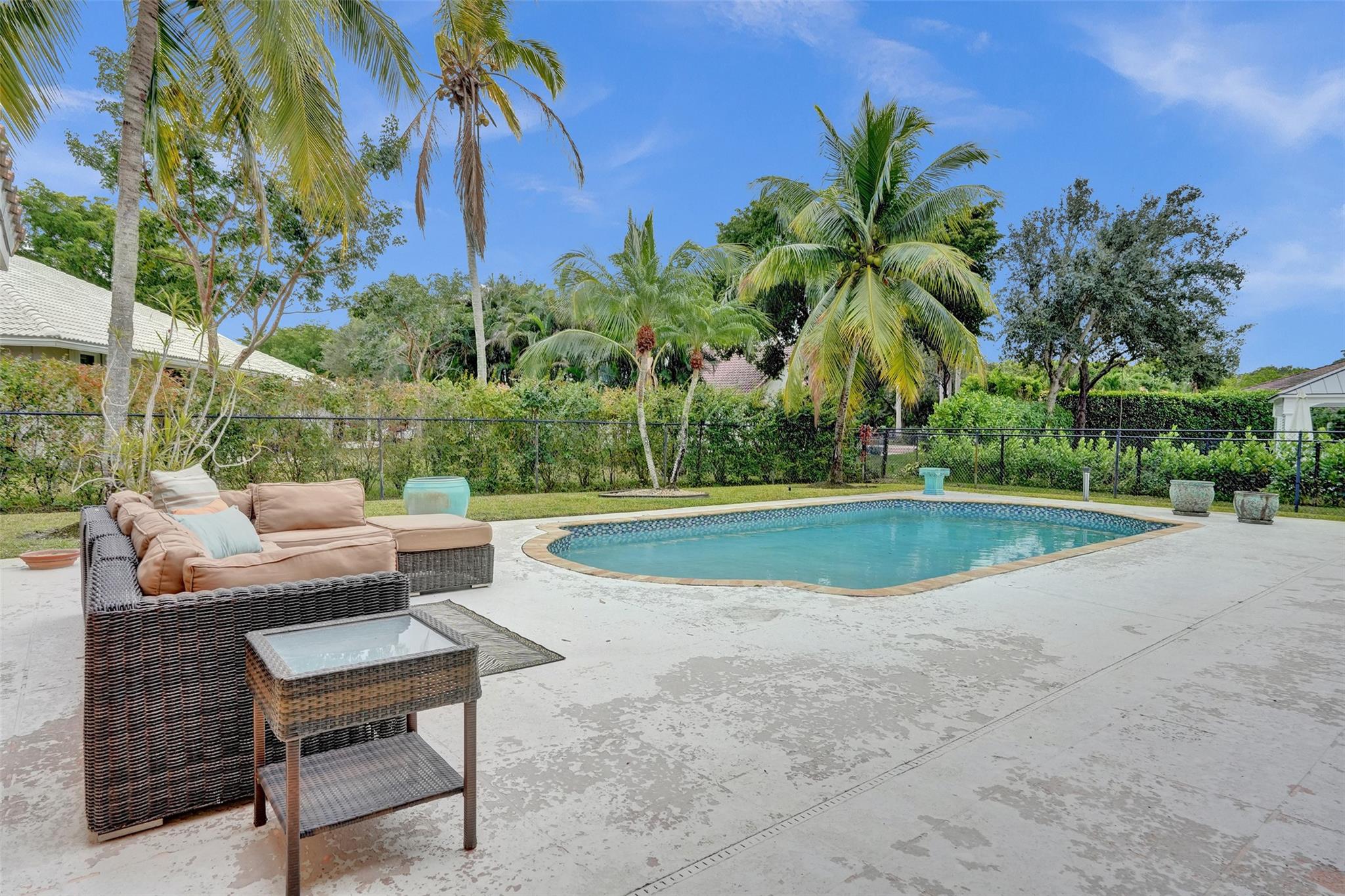 The Landings Of Parkland - Residential