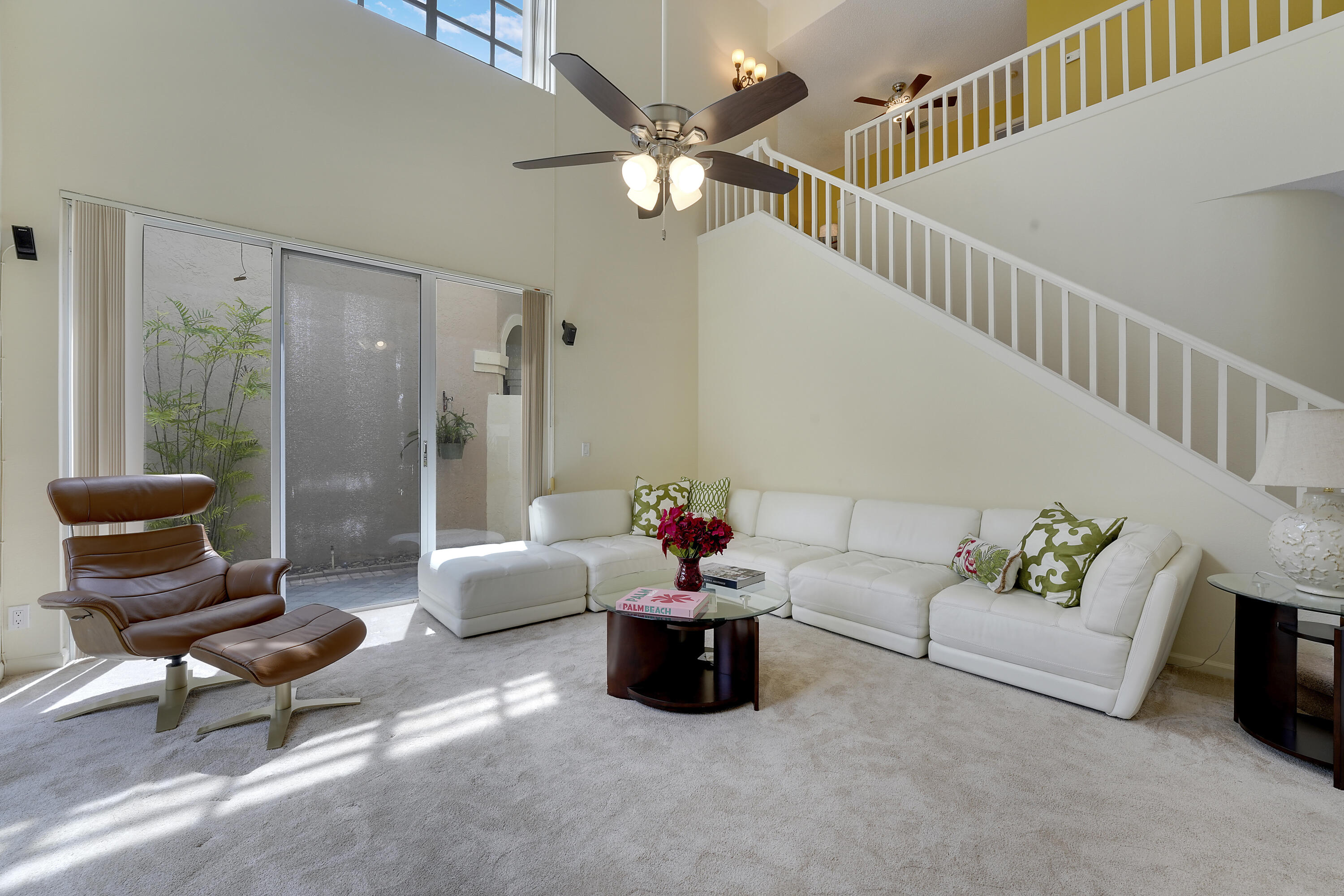 VILLA D ESTE - Residential Lease