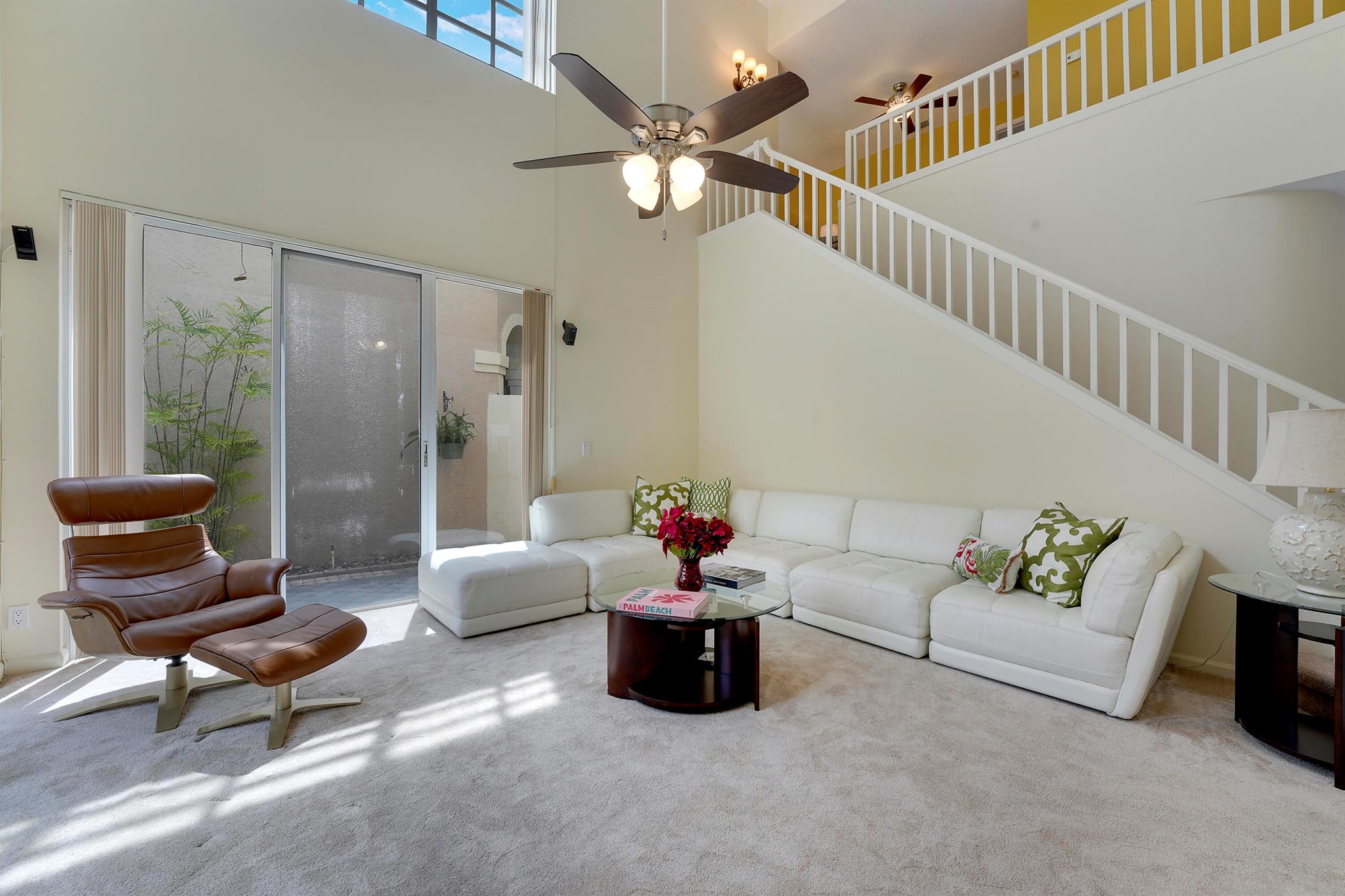 VILLA D ESTE - Residential Lease