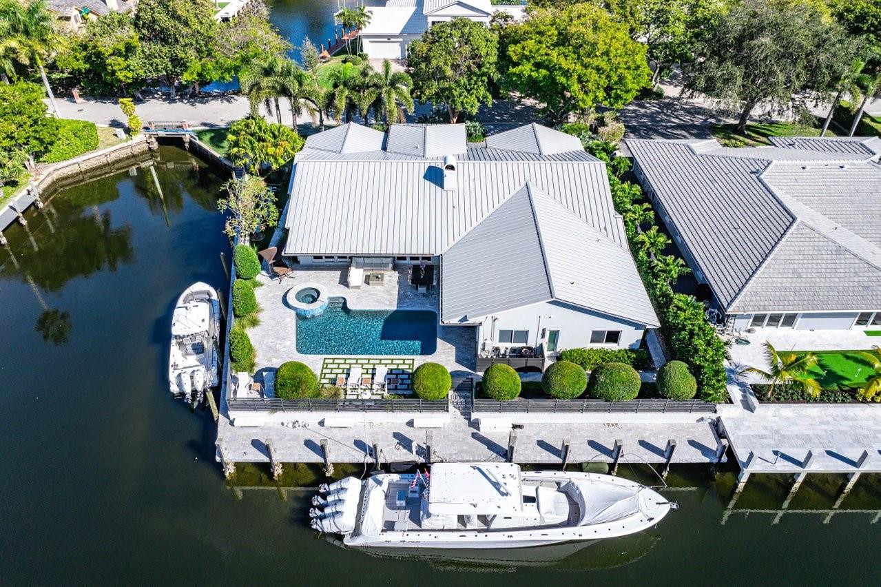 Bay Colony Sec Of The - Residential