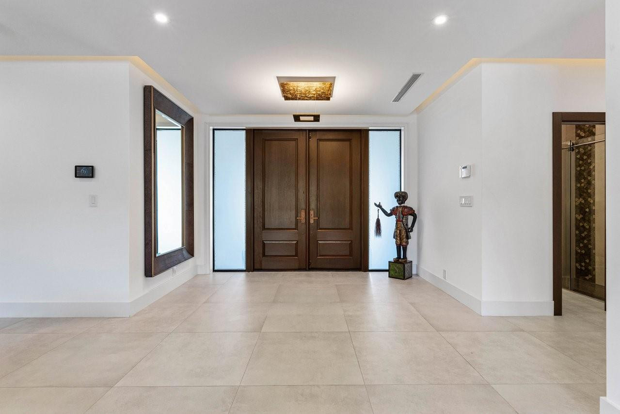 Bay Colony Sec Of The - Residential