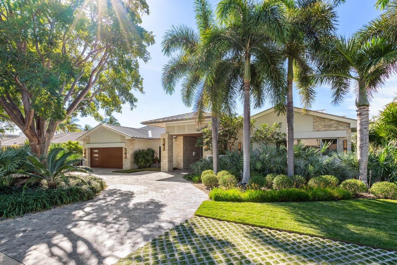 1 Compass Ln